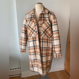 NWT Abercrombie & Fitch plaid Shacket medium
